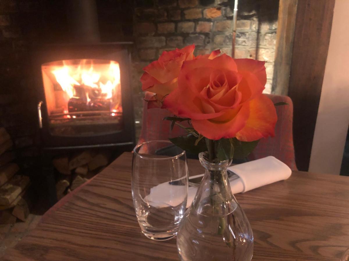 Host & Stay - The Raven Hotel Much Wenlock Eksteriør billede