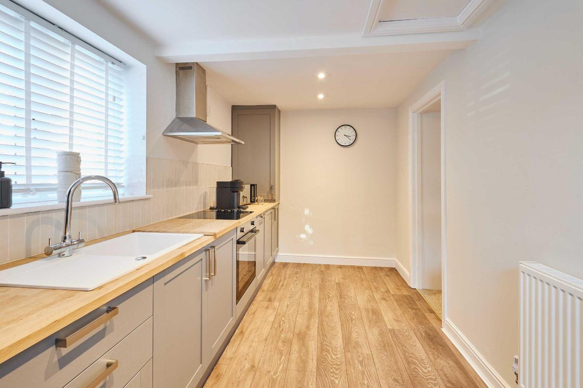 Host & Stay - The Raven Hotel Much Wenlock Eksteriør billede