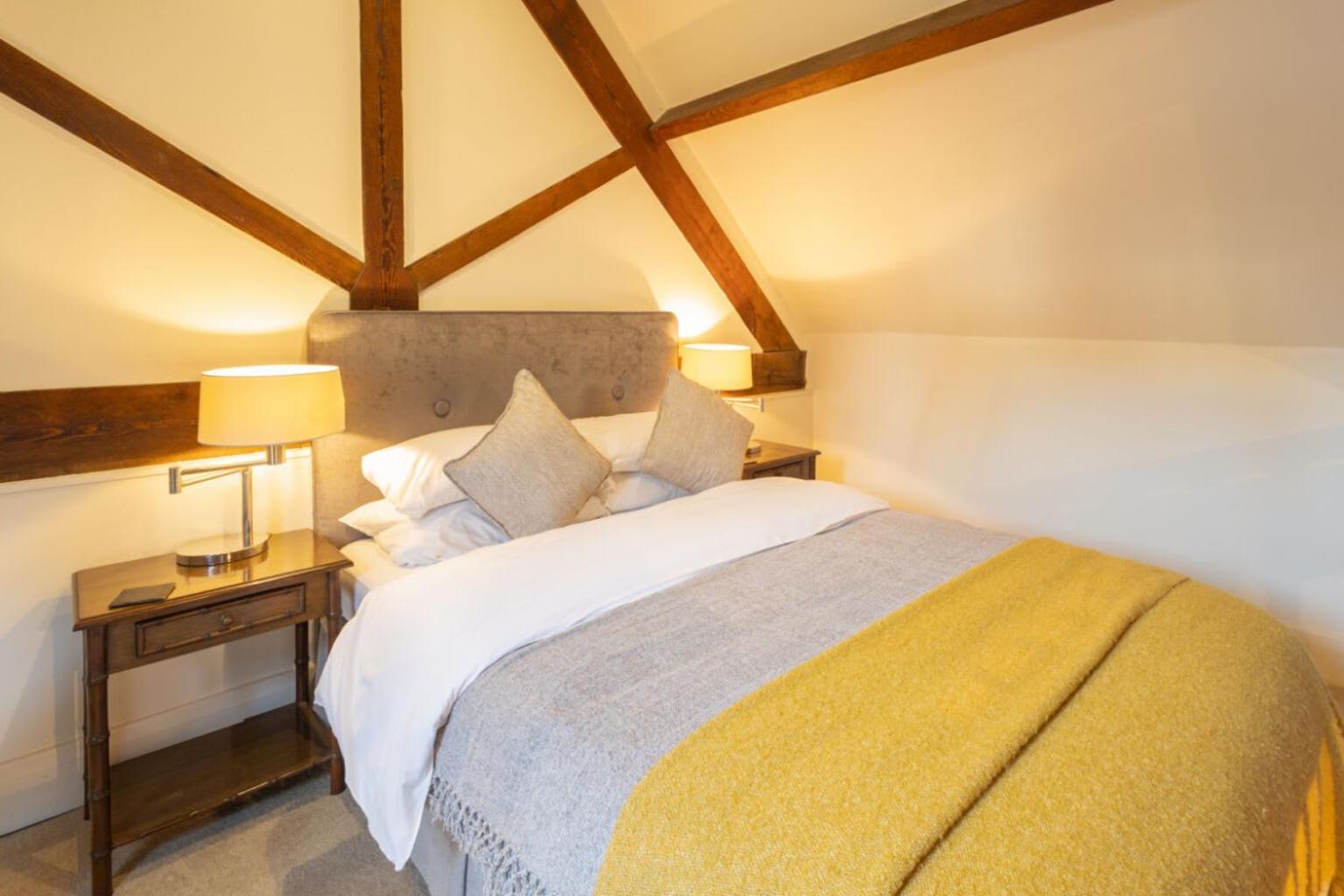 Host & Stay - The Raven Hotel Much Wenlock Eksteriør billede