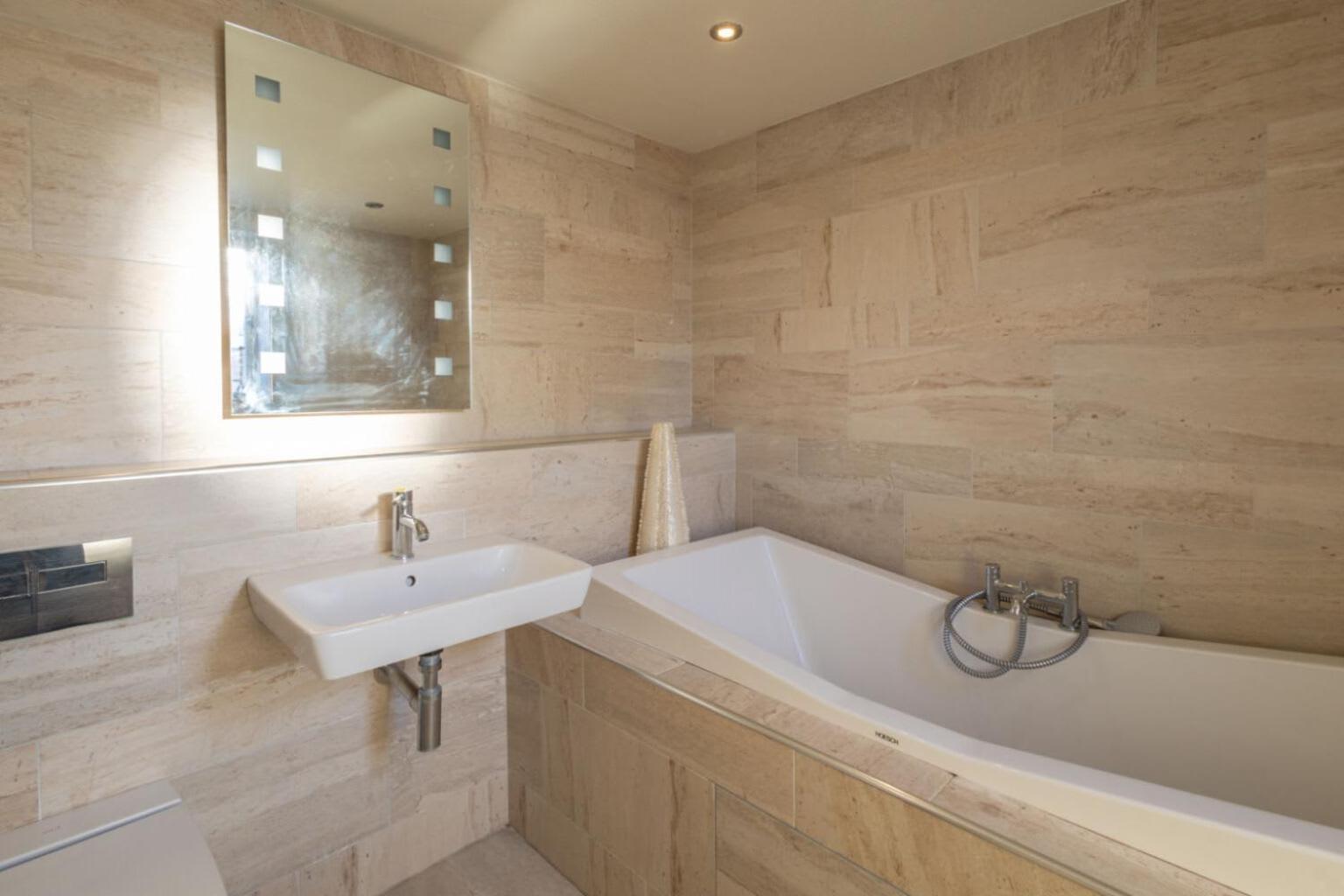 Host & Stay - The Raven Hotel Much Wenlock Eksteriør billede