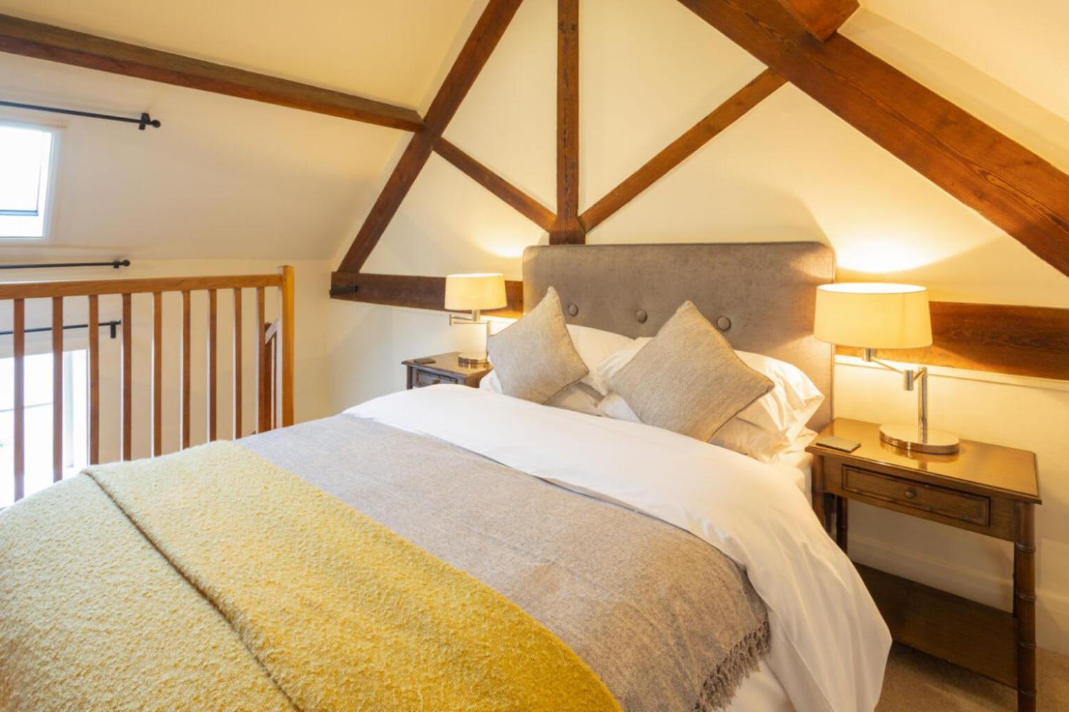 Host & Stay - The Raven Hotel Much Wenlock Eksteriør billede