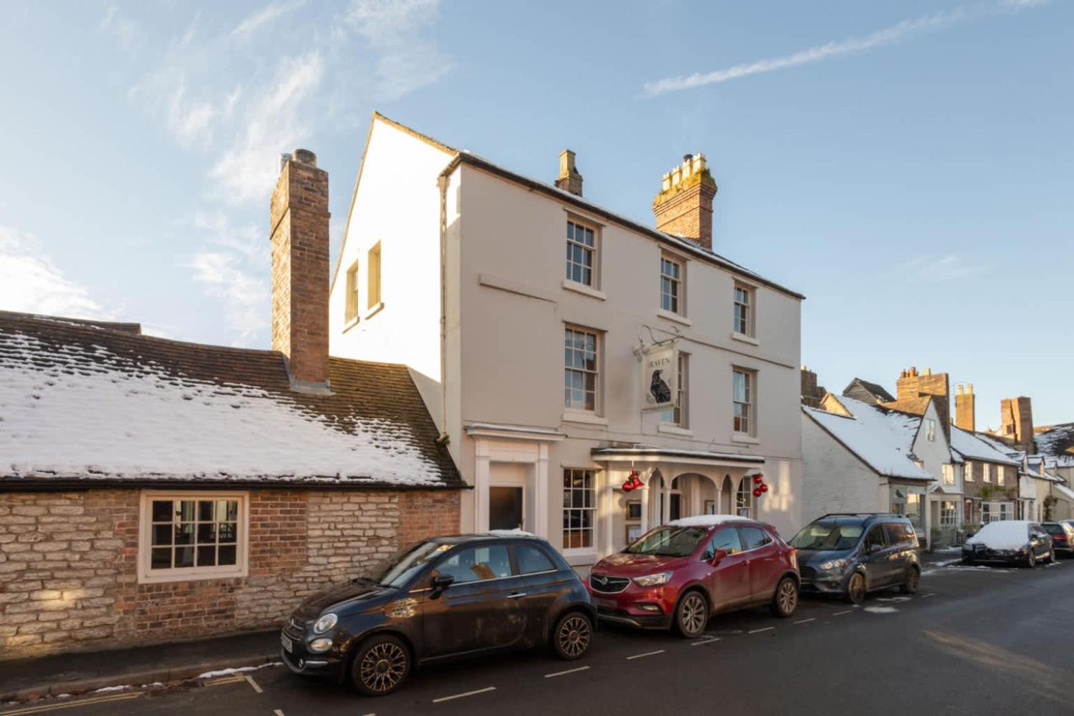 Host & Stay - The Raven Hotel Much Wenlock Værelse billede