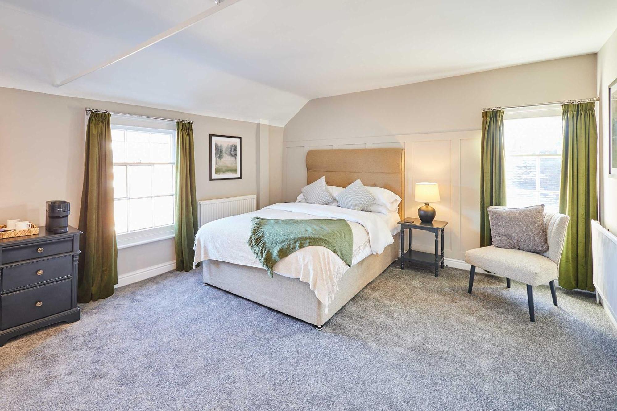 Host & Stay - The Raven Hotel Much Wenlock Eksteriør billede