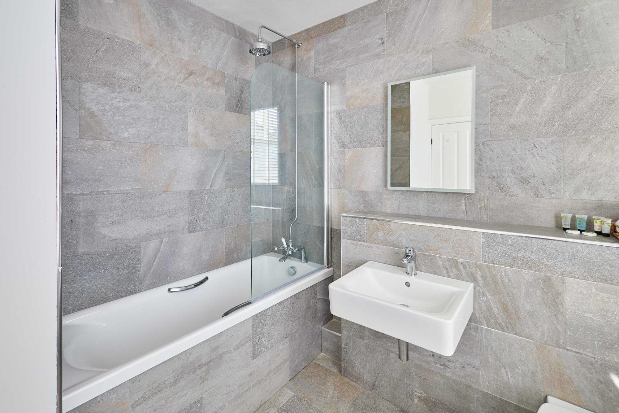 Host & Stay - The Raven Hotel Much Wenlock Værelse billede