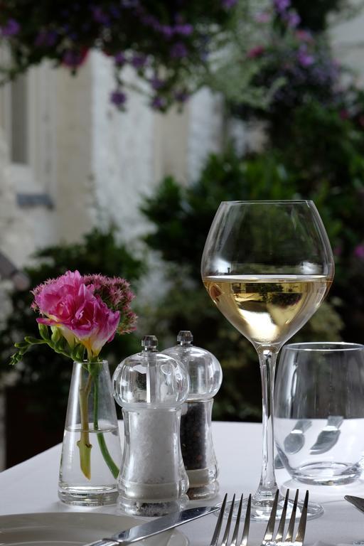 Host & Stay - The Raven Hotel Much Wenlock Eksteriør billede