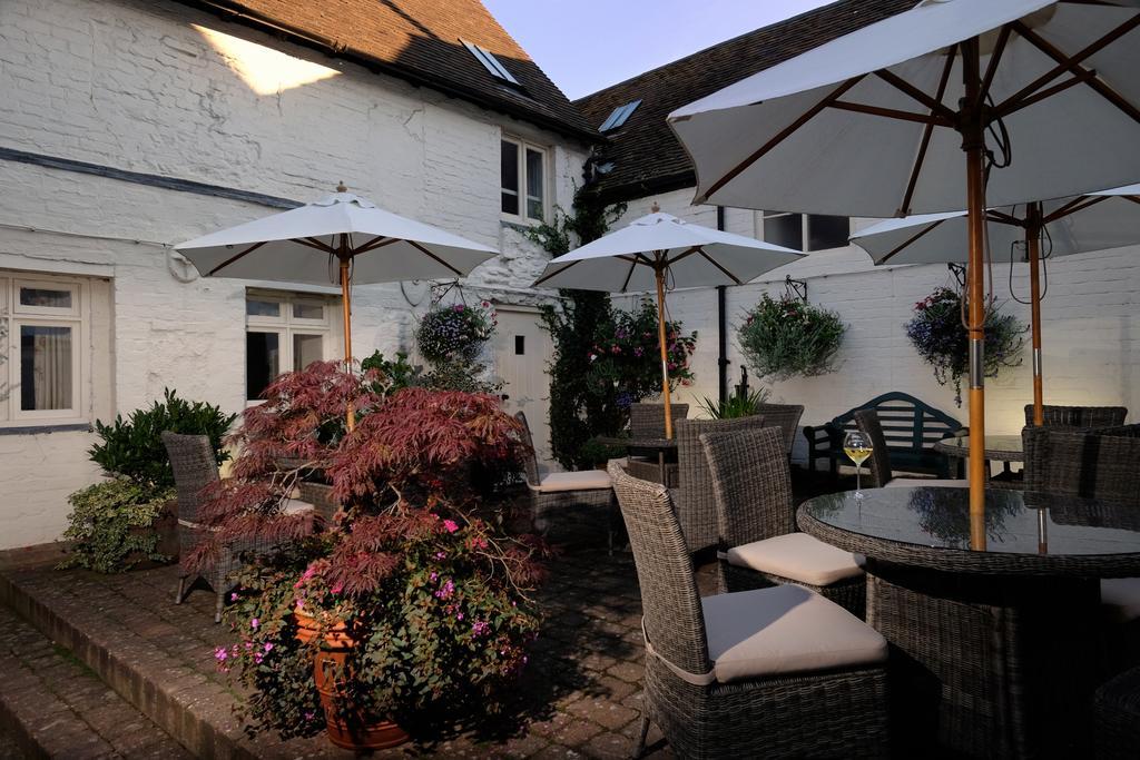 Host & Stay - The Raven Hotel Much Wenlock Eksteriør billede